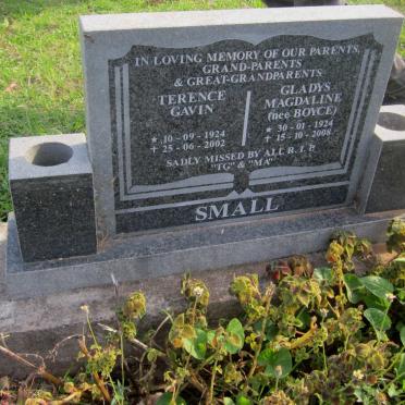 SMALL Terence Gavin 1924-2002 &amp; Gladys Magdaline BOYCE 1924-2008