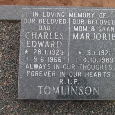 TOMLINSON Charles Edward 1923-1966 &amp; Marjorie 1921-1989