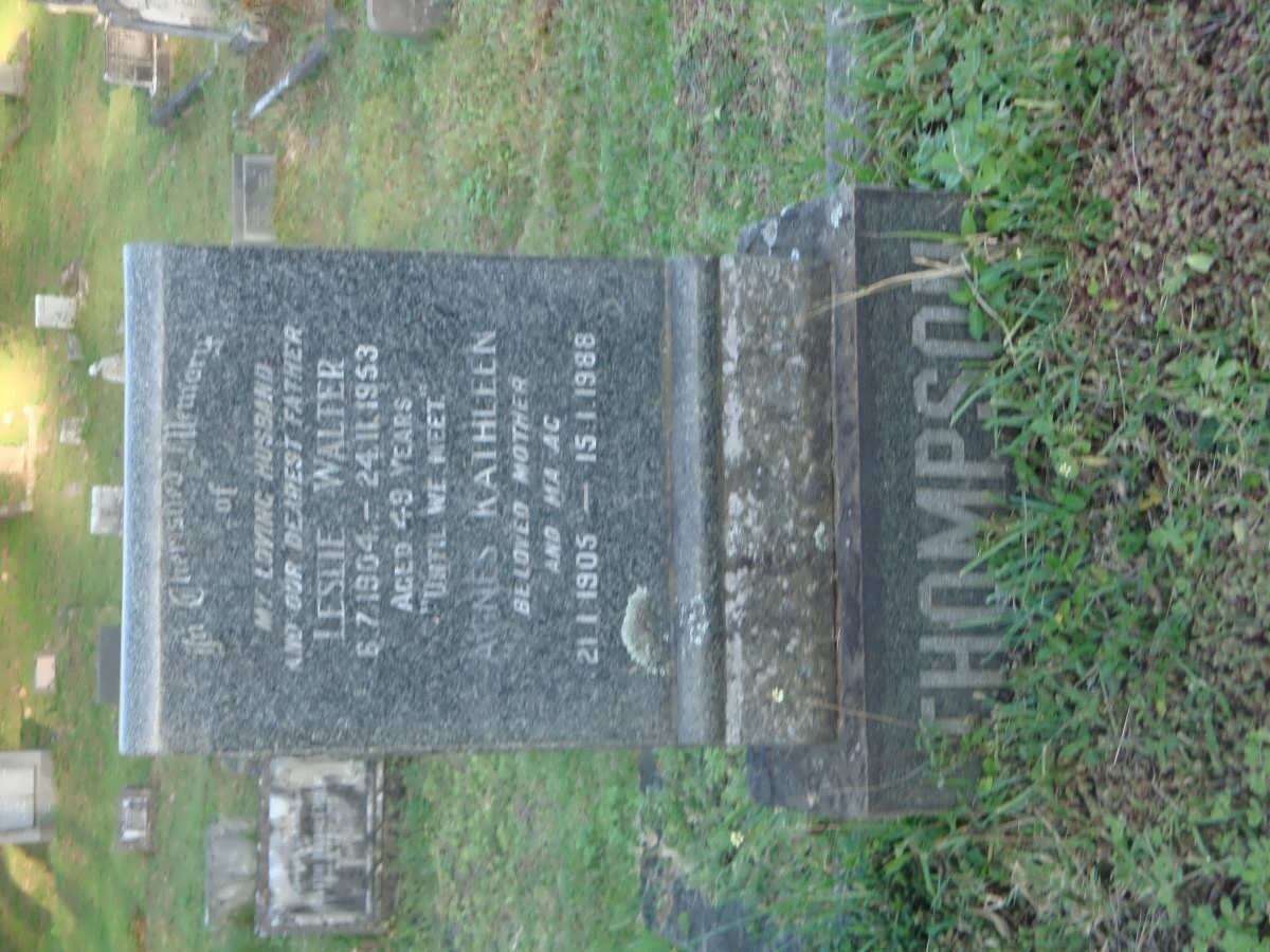 THOMPSON Leslie Walter 1904-1953 &amp; Agnes Kathleen 1905-1988