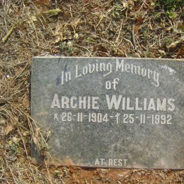 WILLIAMS Marguerite Marie 1893-1977 :: WOODHEAD Olive Mary nee WILLIAMS 1922-1977