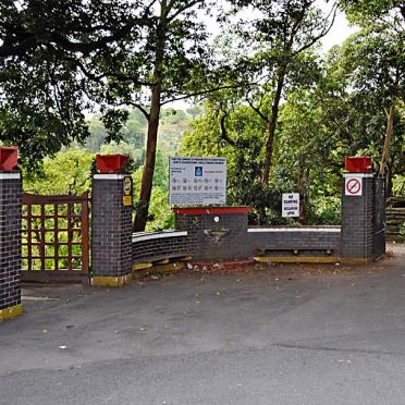 04. Entrance to Stellawood Cemetery