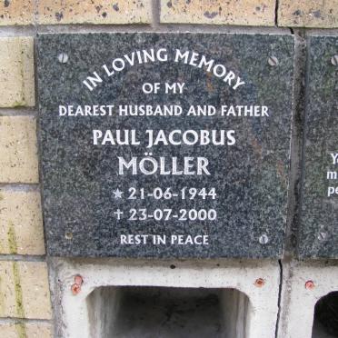 MOLLER Paul Jacobus 1944-2000