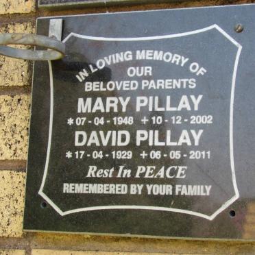 PILLAY David 1929-2011 &amp; Mary 1948-2002