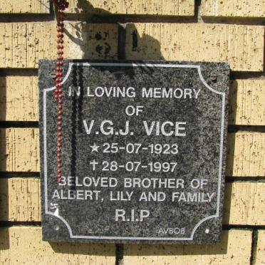 VICE V.G.J. 1923-1997