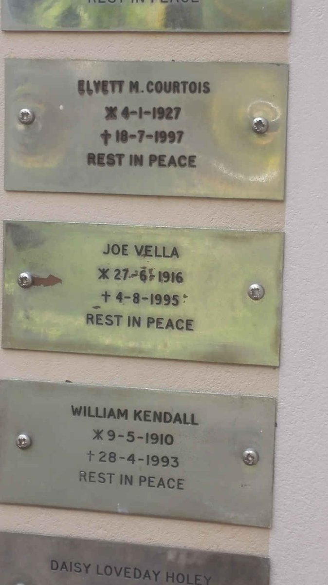 COURTOIS :: VELLA :: KENDALL