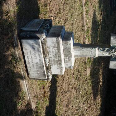 McGREGOR Robert Cecil -1944 :: McGREGOR Helen Theresa -1979 :: McGREGOR William -1916