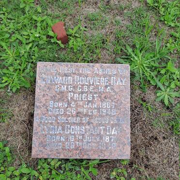 D - Vanne :: Surnames - D