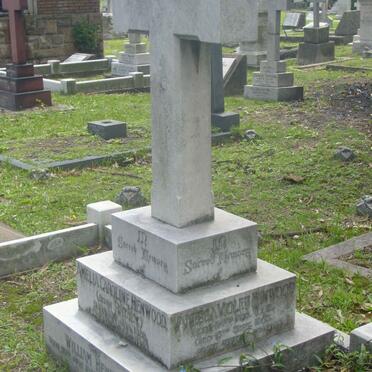 HENWOOD Vanessa Violet 1882-1963