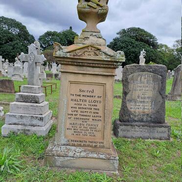 LLOYD Walter -1878 & Marion -1913