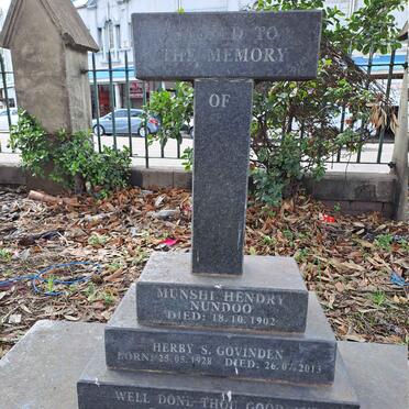 NUNDOO Munshi Hendry -1902 :: GOVINDEN Herby S. 1928-2013