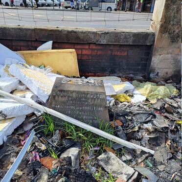 R - Vanne :: Surnames - R