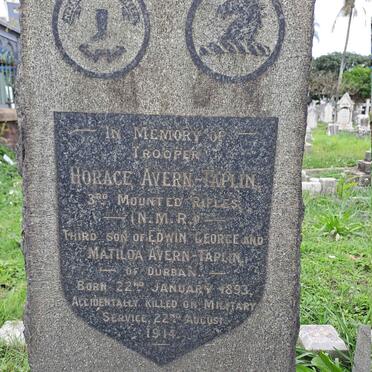 T - Vanne :: Surnames - T