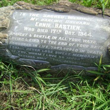 BASTIEN Ernie -1944