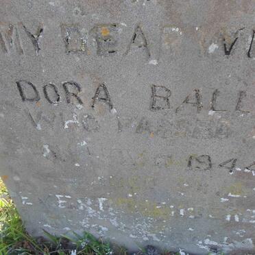 BALLA Dora -1944