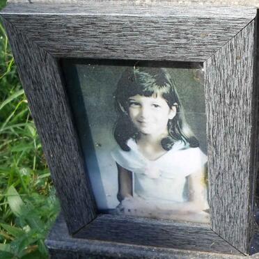 BARKHUIZEN  Elani 1981-1991