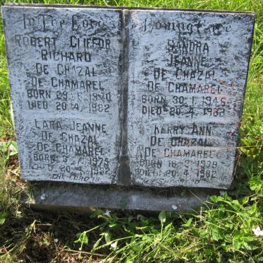 CHAMAREL Robert Clifford Richard de Chazal, de 1940-1982 :: DE CHAZAL DE CHAMAREL Sandra Jeanne 1946-1982
