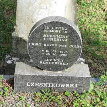CZESNIKOWSKI Josephine Hendrina formerly COLE nee REYES 1905-1996