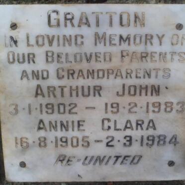 GRATTON Arthur John 1902-1983 &amp; Annie Clara 1905-1984