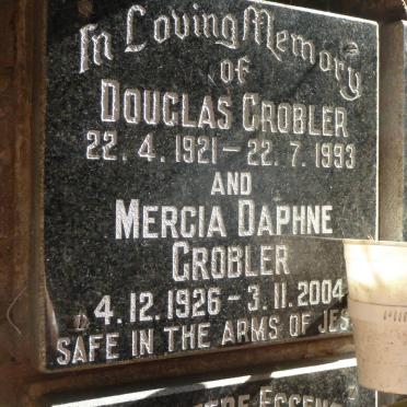 GROBLER Douglas 1921-1993 &amp; Mercia Daphne 1926-2004