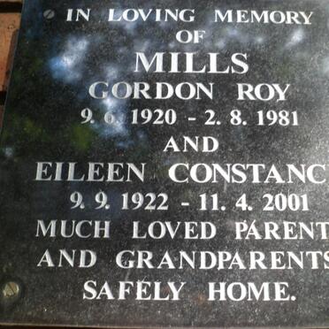 MILLS Gordon Roy 1920-1981 &amp; Eileen Constance 1922-2001