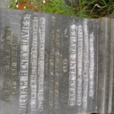 DAVIES William Henry 1866-1927 &amp; Sarah Jane -1944