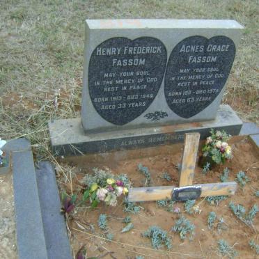 FASSOM Henry Frederick 1913-1946 :: FASSOM Agnes Grace 1911-1975 :: DANIELS Leonard V. 1949-2014