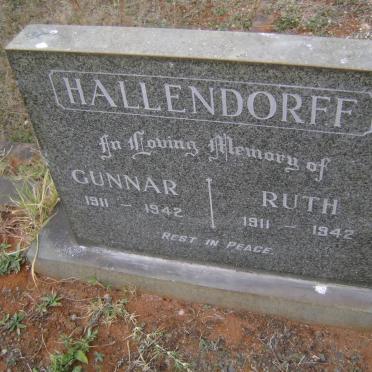 HALLENDORFF Gunnar 1911-1942 &amp; Ruth 1911-1942
