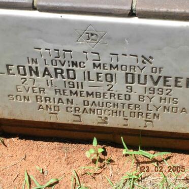 DUVEEN Leonard 1911-1992