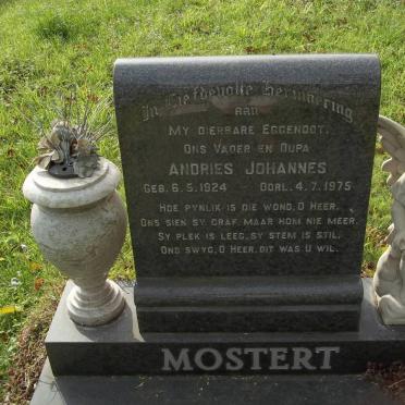 MOSTERT Andries Johannes 1924-1975 &amp; Louisa Fredrika MARAIS 1923-2000