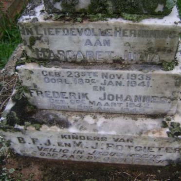 POTGIETER Margaret Julia 1938-1941 :: POTGIETER Frederik Johannes 1942-1942