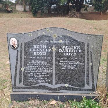 BOYD Walter Darrock 1937-2013 & Ruth Francis 1938-1999