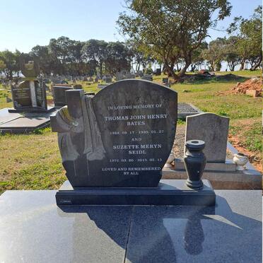 BATES Thomas John Henry 1968-1995 :: SIEDEL Suzette Meryn 1972-2015