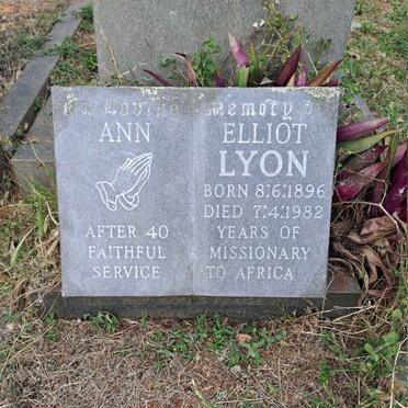 LYON Ann Elliot 1896-1982