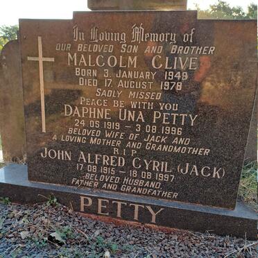 PETTY John Alfred Cyril 1915-1997 & Daphne Una 1919-1996 :: PETTY Malcolm Clive 1948-1978