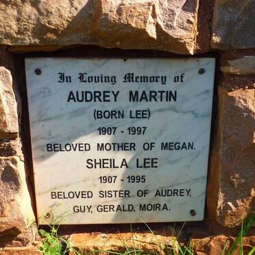 MARTIN Audrey nee LEE 1907-1997 :: LEE Sheila 1907-1995