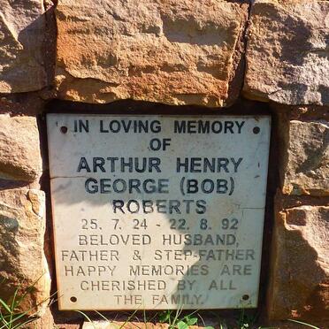 ROBERTS Arthur Henry George 1924-1992