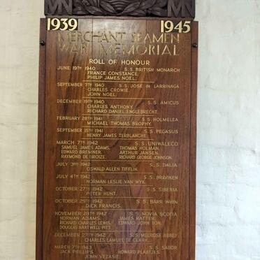 1. Merchant Seaman War Memorial 1939-1945