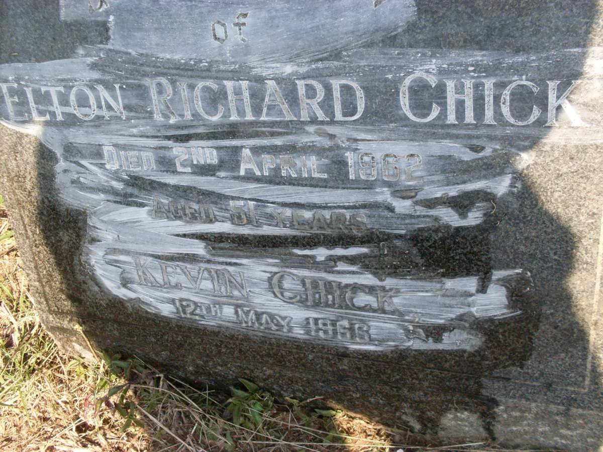 CHICK Elton Richard -1982 :: CHICK Kevin -1966