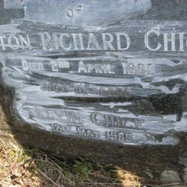 CHICK Elton Richard -1982 :: CHICK Kevin -1966