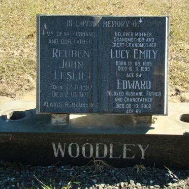 WOODLEY Reuben John Leslie 1897-1971 &amp; Lucy Emily 1905-1999 :: WOODLEY Edward -2002