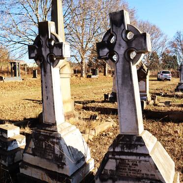 HANDLEY Thomas -1898 & Martha Ann -1920