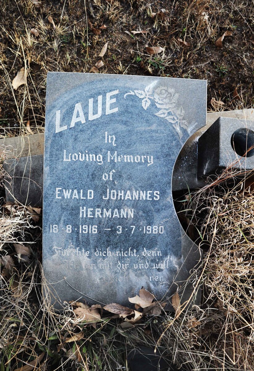 LAUE Ewald Johannes Hermann 1916-1980