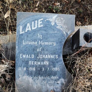 LAUE Ewald Johannes Hermann 1916-1980