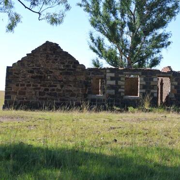 Kwazulu-Natal, KLIPRIVIER District, Ladysmith, Roosboom 1102_1, farm cemetery