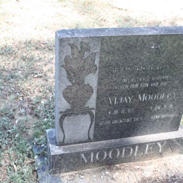 MOODLEY Vijay 1957-1981