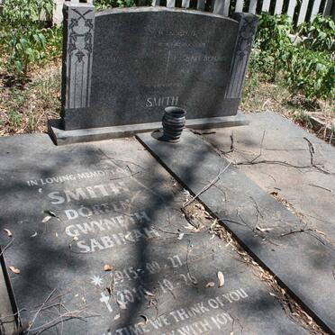 SMITH Edward James 1887-19?1 & Florence Beatrice 18?9-19?3