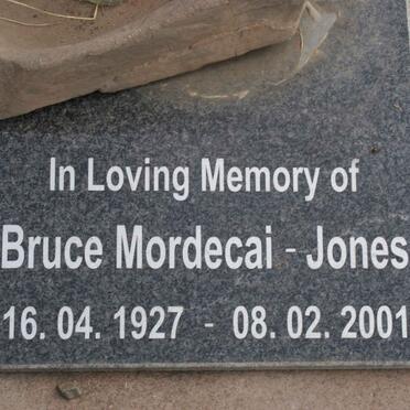 JONES Bruce, Mordecai 1927-2001