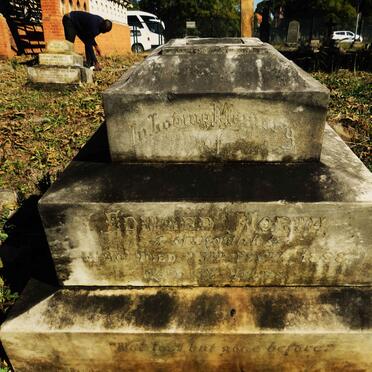 N - Vanne :: Surnames - N