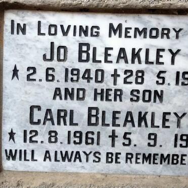 BLEAKLEY Carl 1961-1988 :: BLEAKLEY Jo 1940-1987