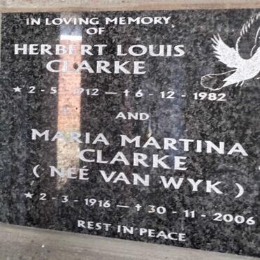 CLARKE Herbert Louis 1912-1982 & Maria Martina, nee VAN WYK, 1916-2006